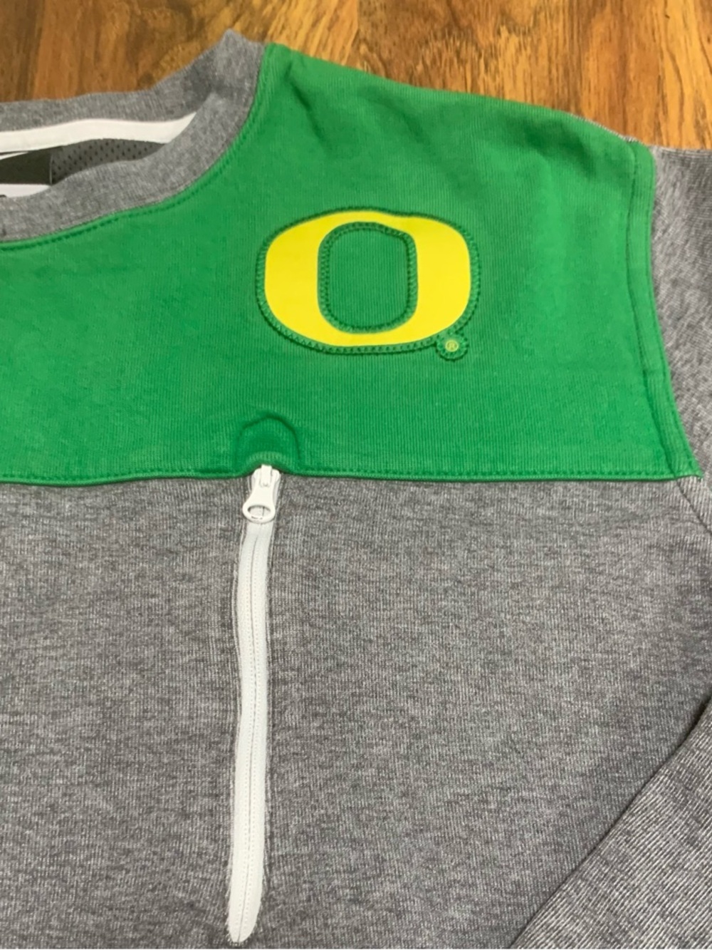 Nike Gray Crewneck Sweatshirt with Green Accents - Picture 2 of 13